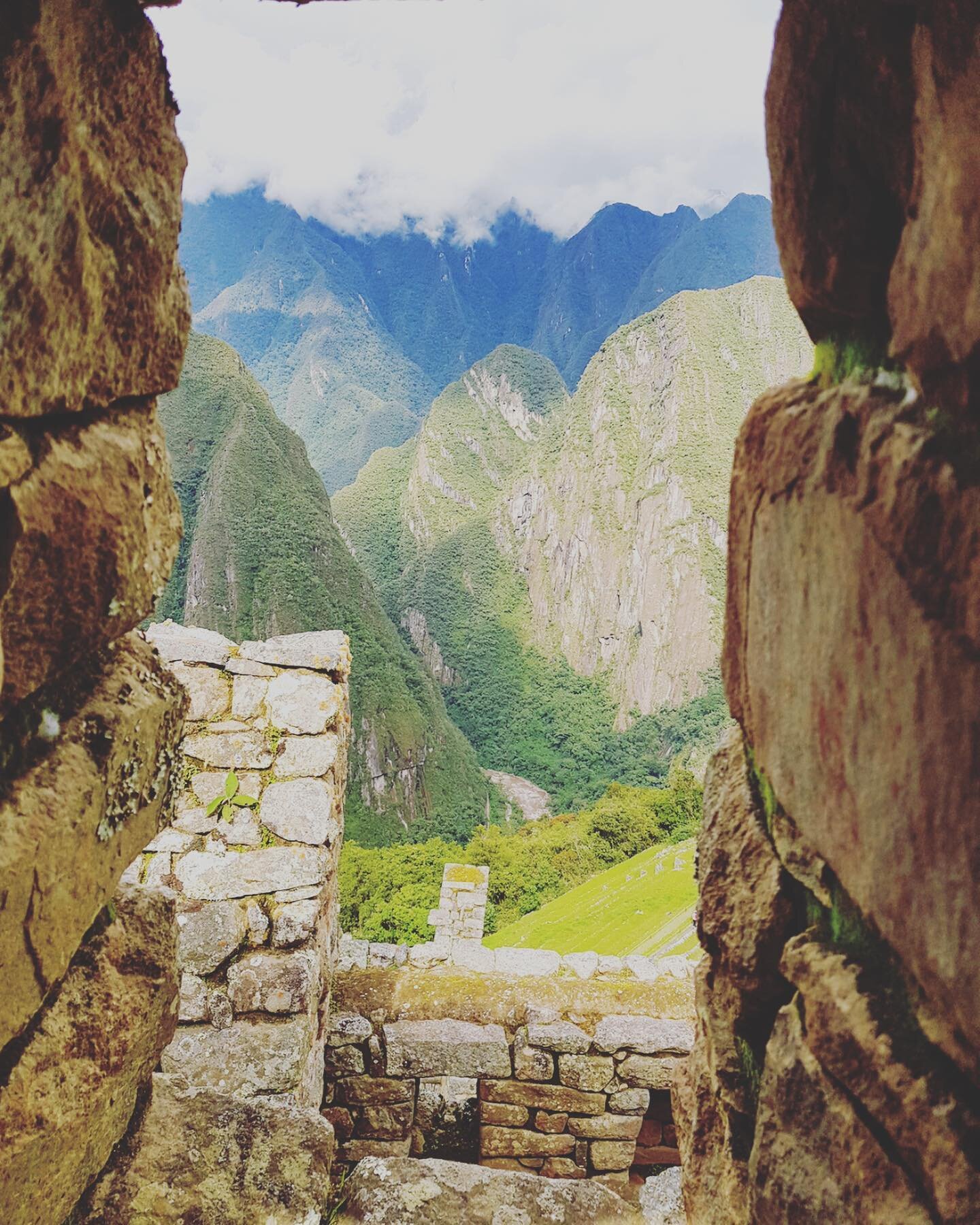 Peru. A country of contrasts. Snow capped mountains and tropical rivers, ancient cultures and contemporary fusion cuisine - with so much to explore and something for everyone. I feel incredibly lucky to have just spent another life-affirming week her