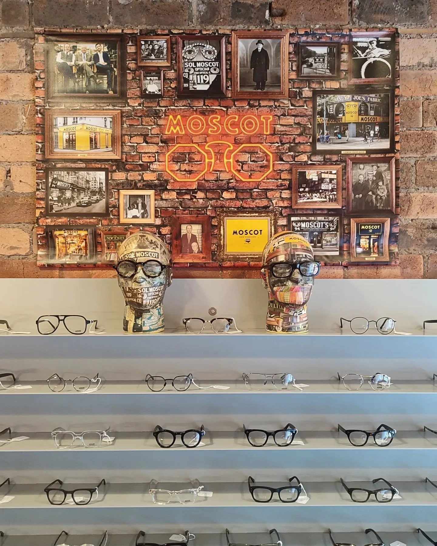 Weekend appointments still available this week!
Book yours by email info@qmeyeopticians.co.uk or phone  0141 946 6892.