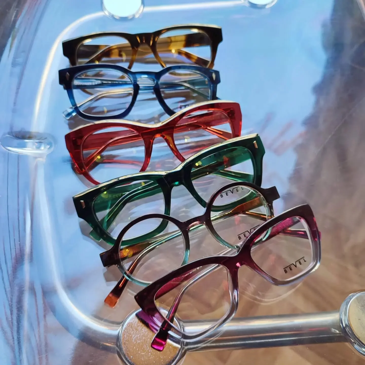 Latest stock from @bevelspecs,
Fresh and colourful as usual!