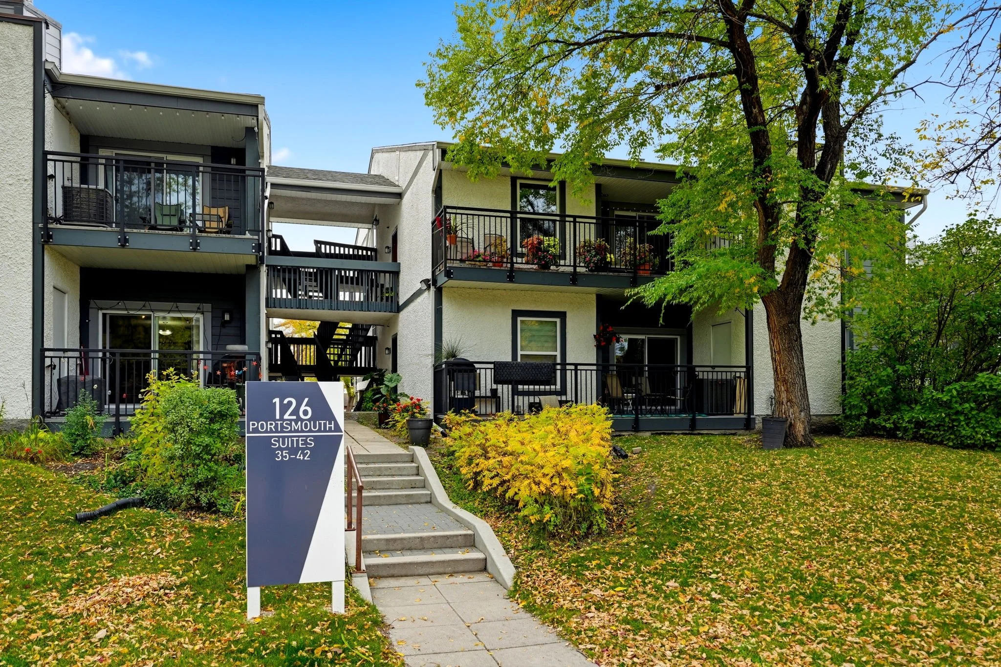 1-web-or-mls-126_portsmouth_003.jpg