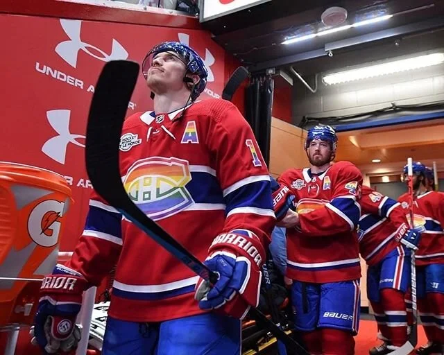 #repost @canadiensmtl
・・・
On c&eacute;l&egrave;bre la journée de la Fierté à travers la LNH!
🏳️&zwj;🌈
Celebrating Pride Day across the @nhl!

#HockeyIsForEveryone #hockey #nhl #icehockey #sports #hockeystyle #hockeyplayers #hockeylife #sportsphotos #sportsphotography #instasports #instahockey #hockeyphotos #photooftheday #sportsarenas #stadium #wintersports #hockeyfans #hockeygram #hockeyhistory #sportstalk #montreal #canadiens #montrealcanadiens #habs #gohabsgo #canadiensdemontreal #canadahockey #mtl
