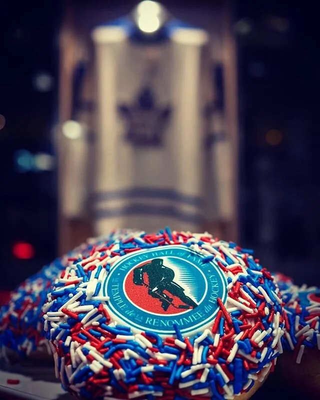 I want that right now #repost @timhortonshhof
・・・
We&rsquo;re cheering on our @mapleleafs here at #TimHortonsHHOF #standwitness #leafsnation #leafs #goleafsgo 💙
📸 the amazingly talented @reesestdot 💙
 #timhortonshhof #timhortons #hhof #brookfieldplace #canada #hockey #nhl #hockeylife #coffee #coffeelover #instacoffee #instagram #instagood #instadaily #delicious