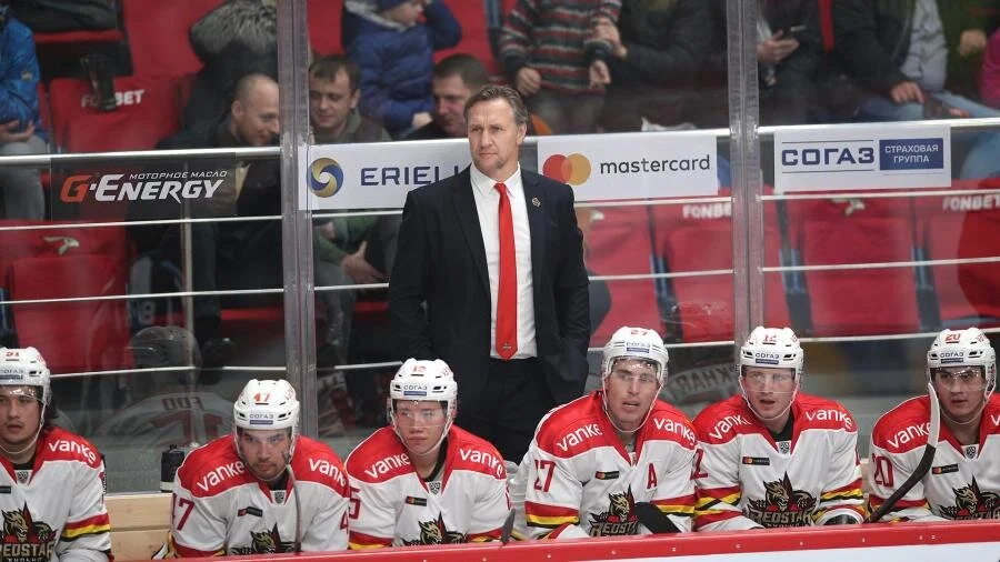KOVALEV REIGNS AT KUNLUN RED STAR