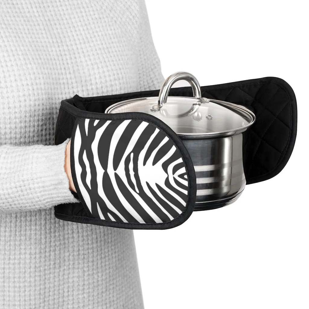 Fashion Zebra Black Oven Mitts