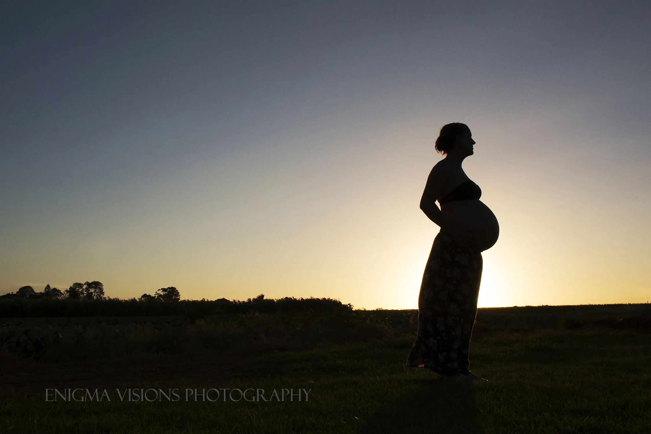 EnigmaVisionsPhotography_MATERNITY_T&T (17).jpg