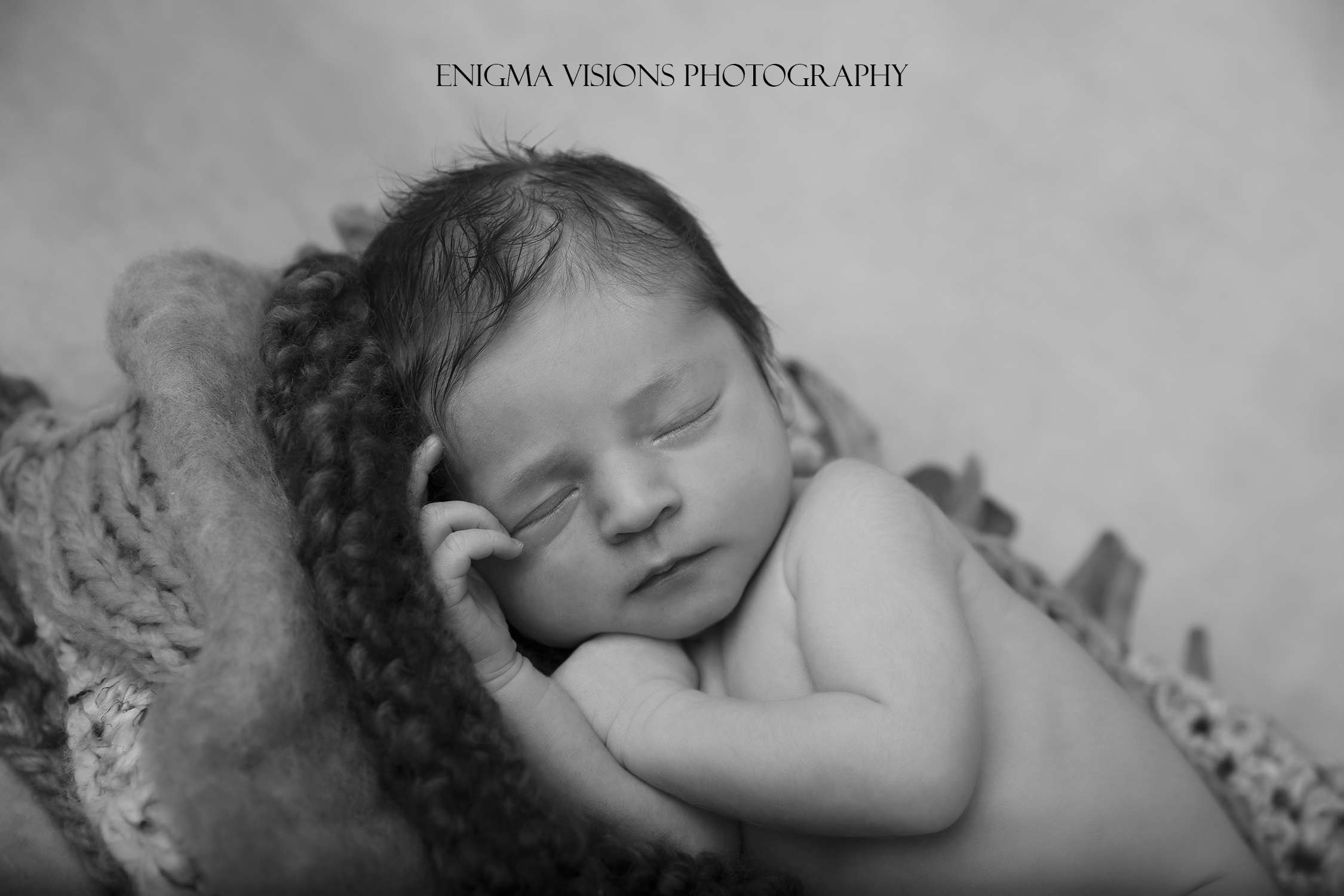 Newborn_Harvey_EnigmaVisionsPhotography (4).jpg