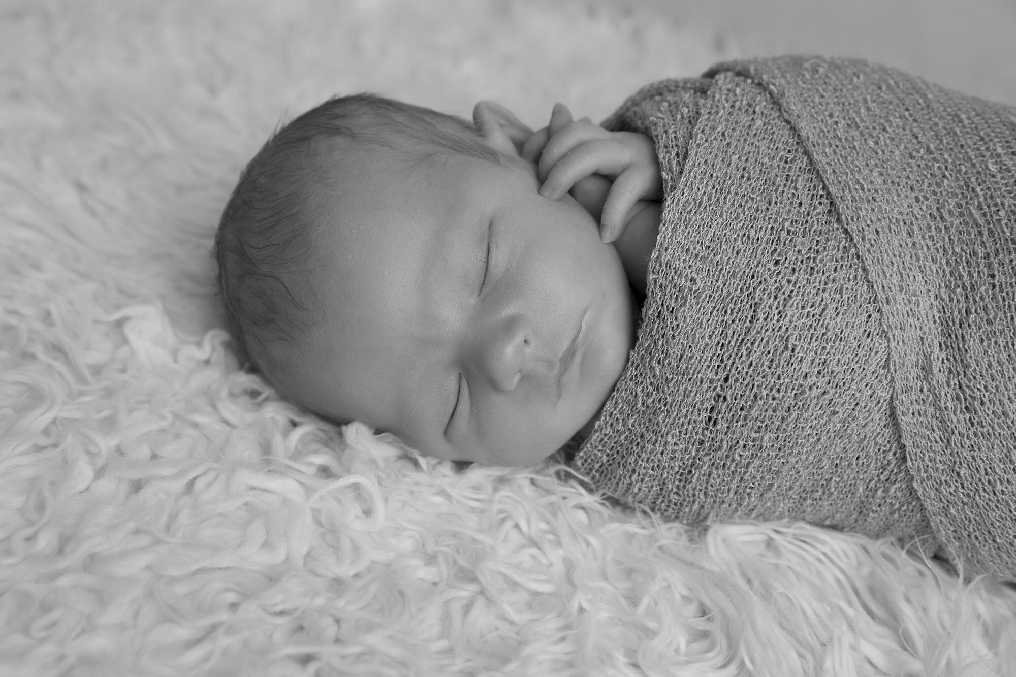 enigma-visions-photography-newborn-flynn (13).jpg