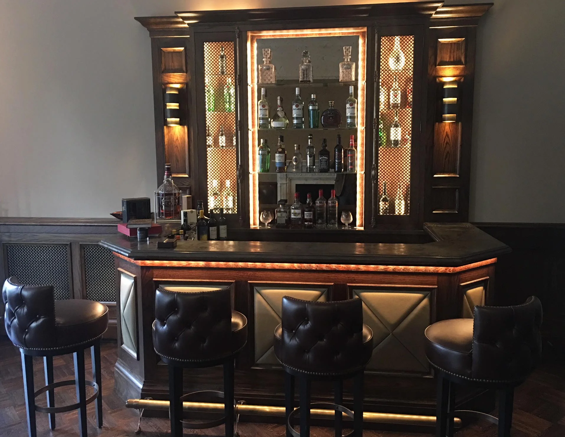 Ashbourne Bar - lowres.jpg