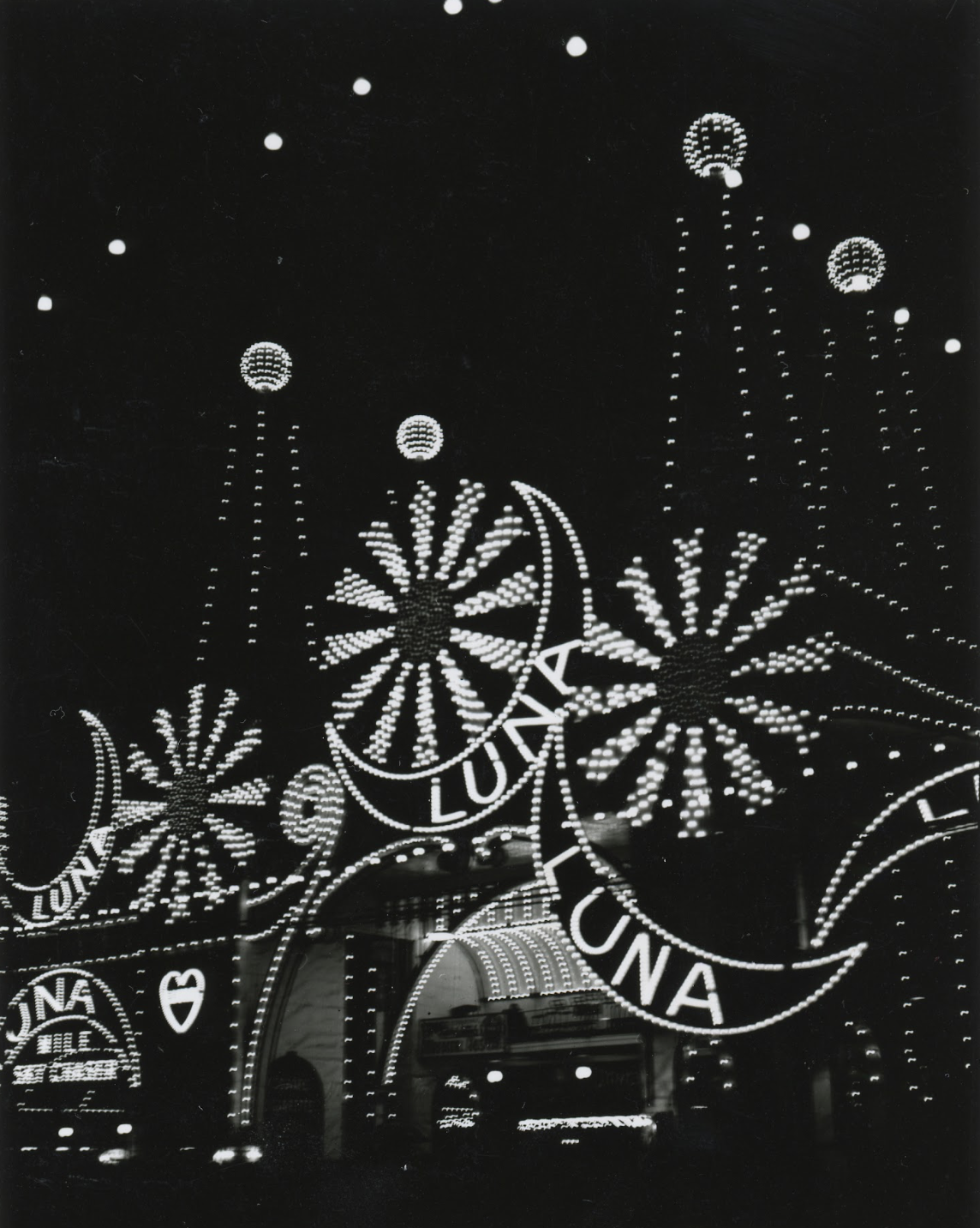 Virtual Exhibition: Alexander Artway's Photography: Light & Legacy
