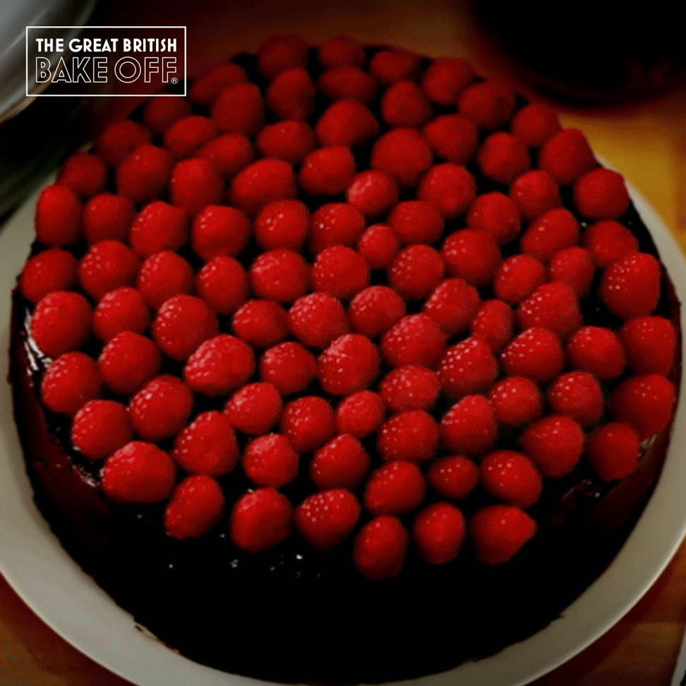 GBBO12Game-PinRasperry_WIP01.gif