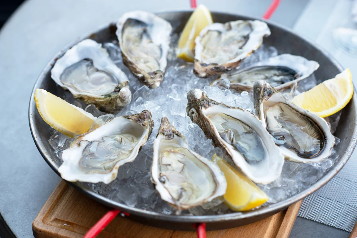 FlyWithWine-Oxbow-Market-Hog-Island-Oysters.jpg