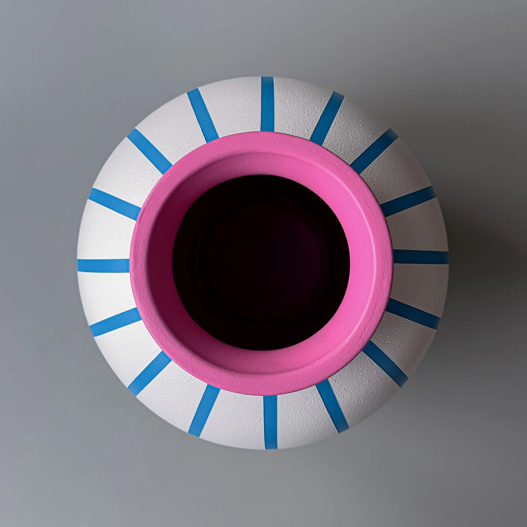 Benjamin craven vase32a.jpg