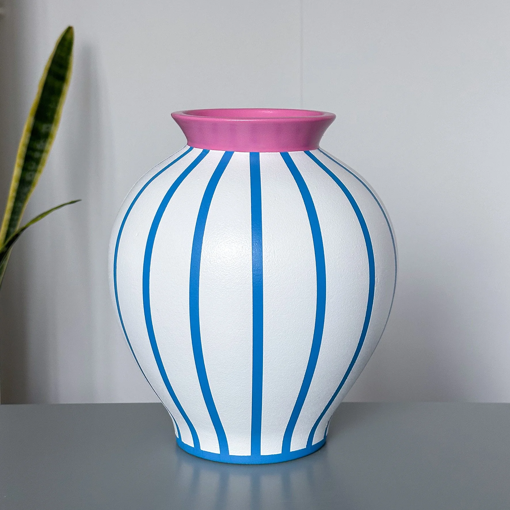 Benjamin craven vase32.jpg