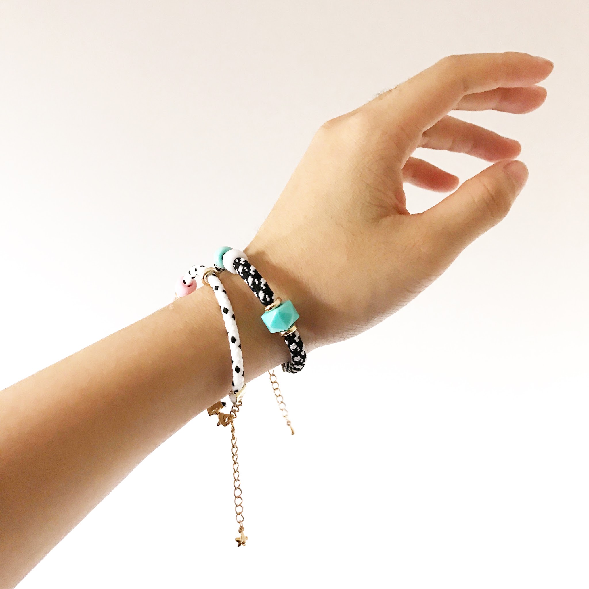 Paracord 2025 bracelet materials