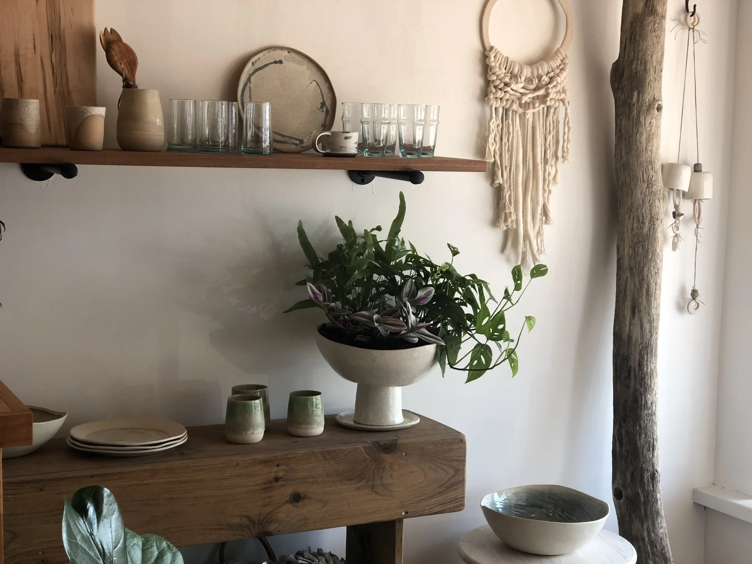 BareHands - F71D3D48-CB58-46F9-8558-E7AF2FF594D1.jpeg