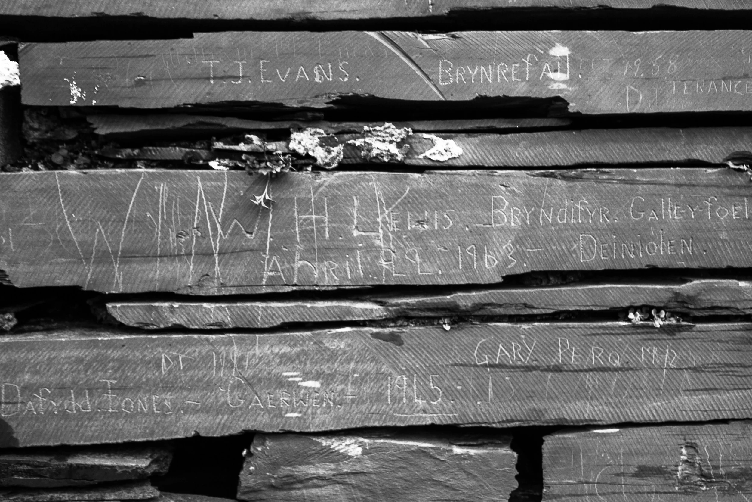 Dinorwig signature (20 of 23).jpg