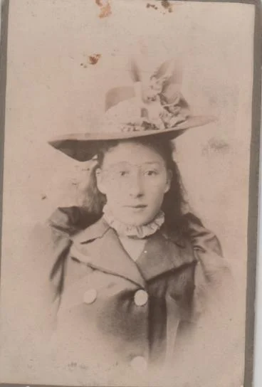 pic of rhiw bach girl.jpg