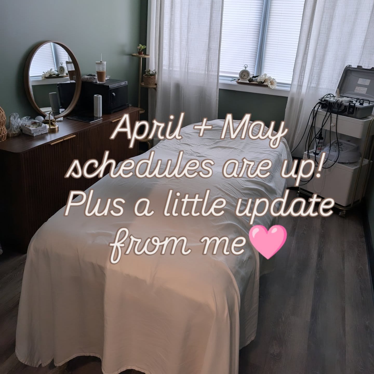 A little update from me 🤍

My April + May schedules are officially open and I wanted to share an important change with you all.

After a lot of thought, I&rsquo;ve decided that I will not be keeping my Bellevue treatment room like I had originally p