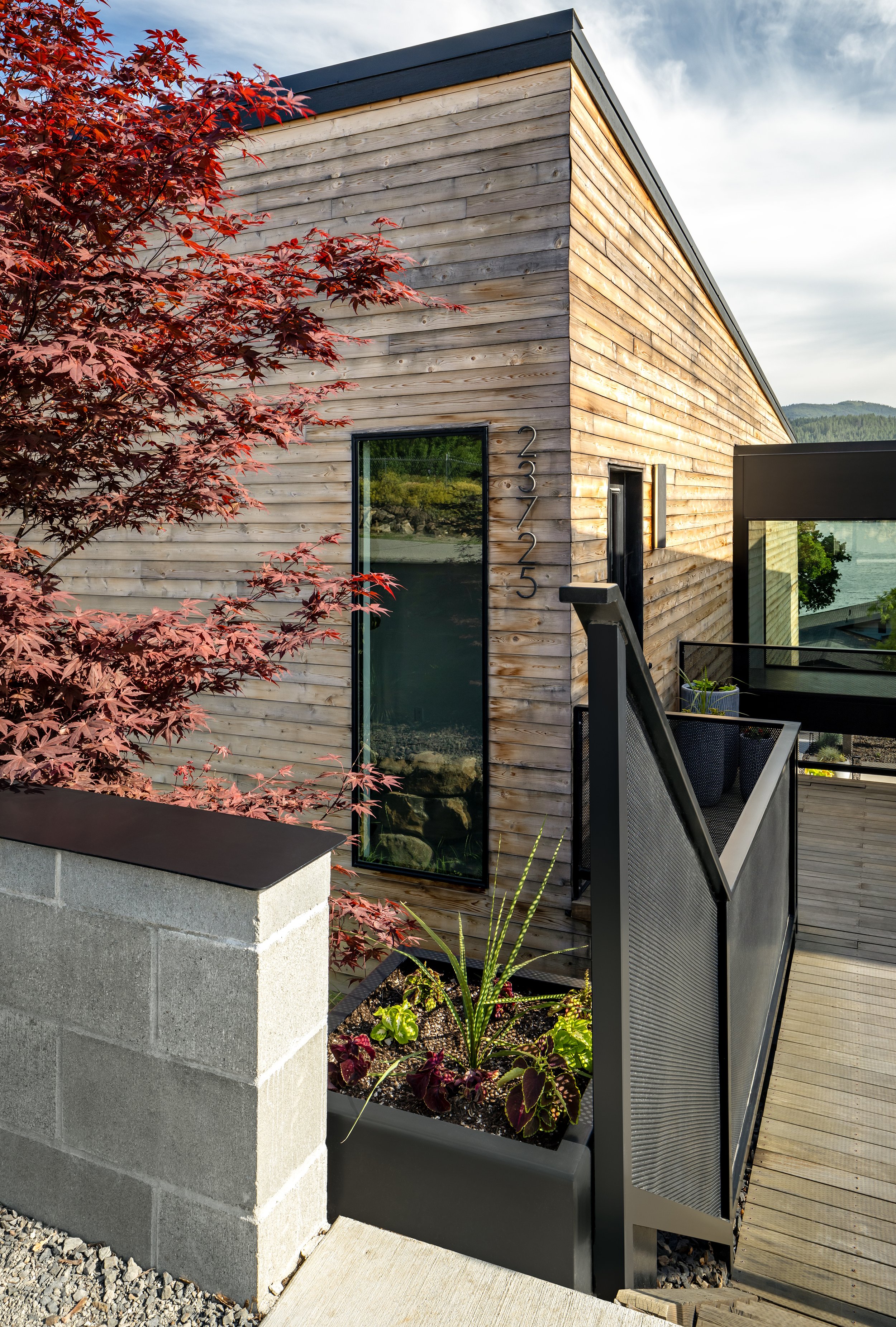 6.6.2025-RENZ-Hoist-Blend-Entrance-Perspective-Medium.jpg