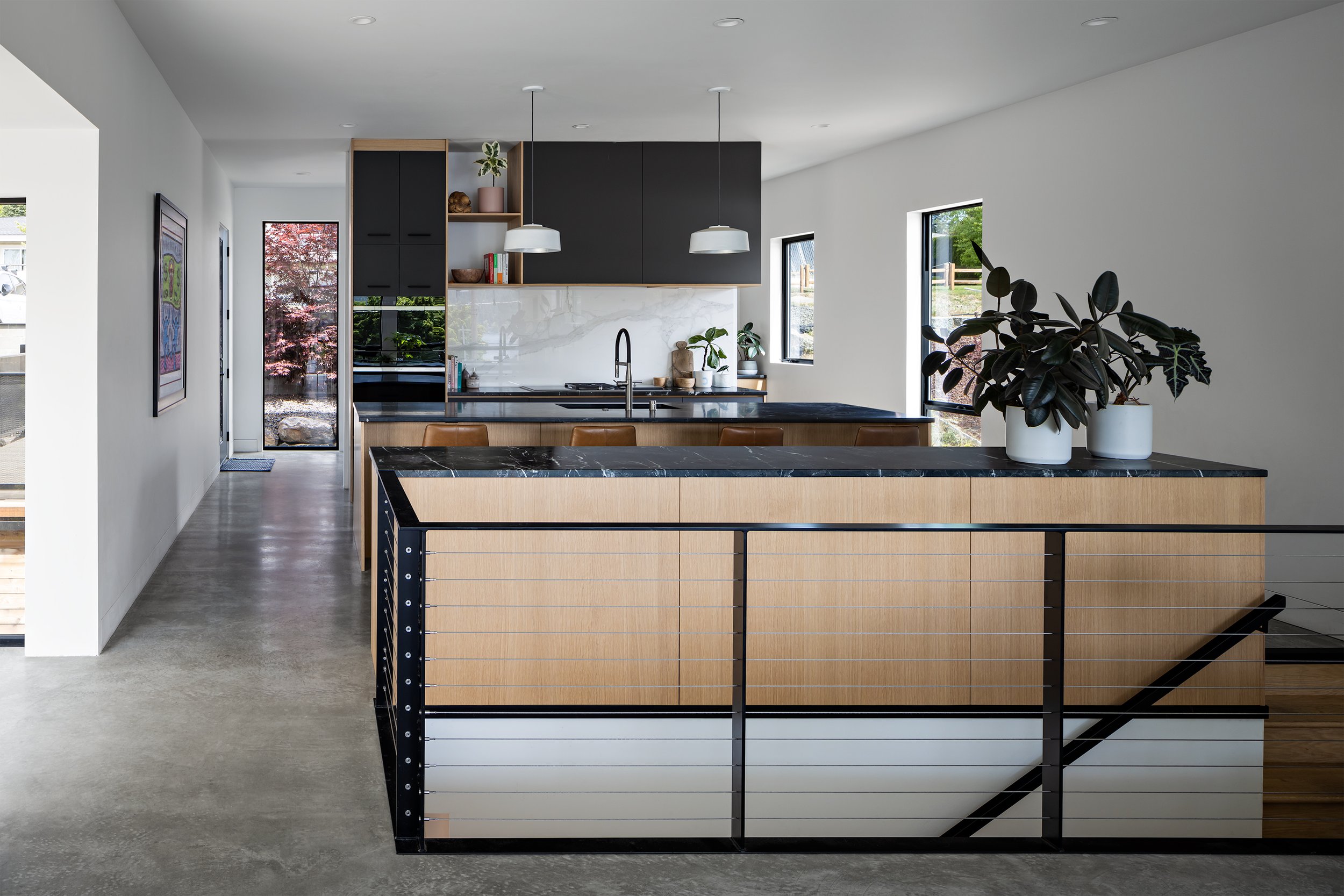 6.6.2025-RENZ-Hoist-Blend-Kitchen-and-Entrance-Medium.jpg