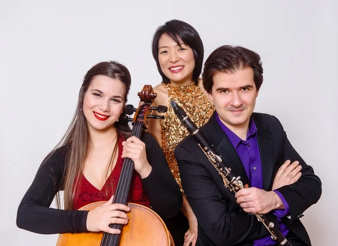 Trio Confero 2.jpg