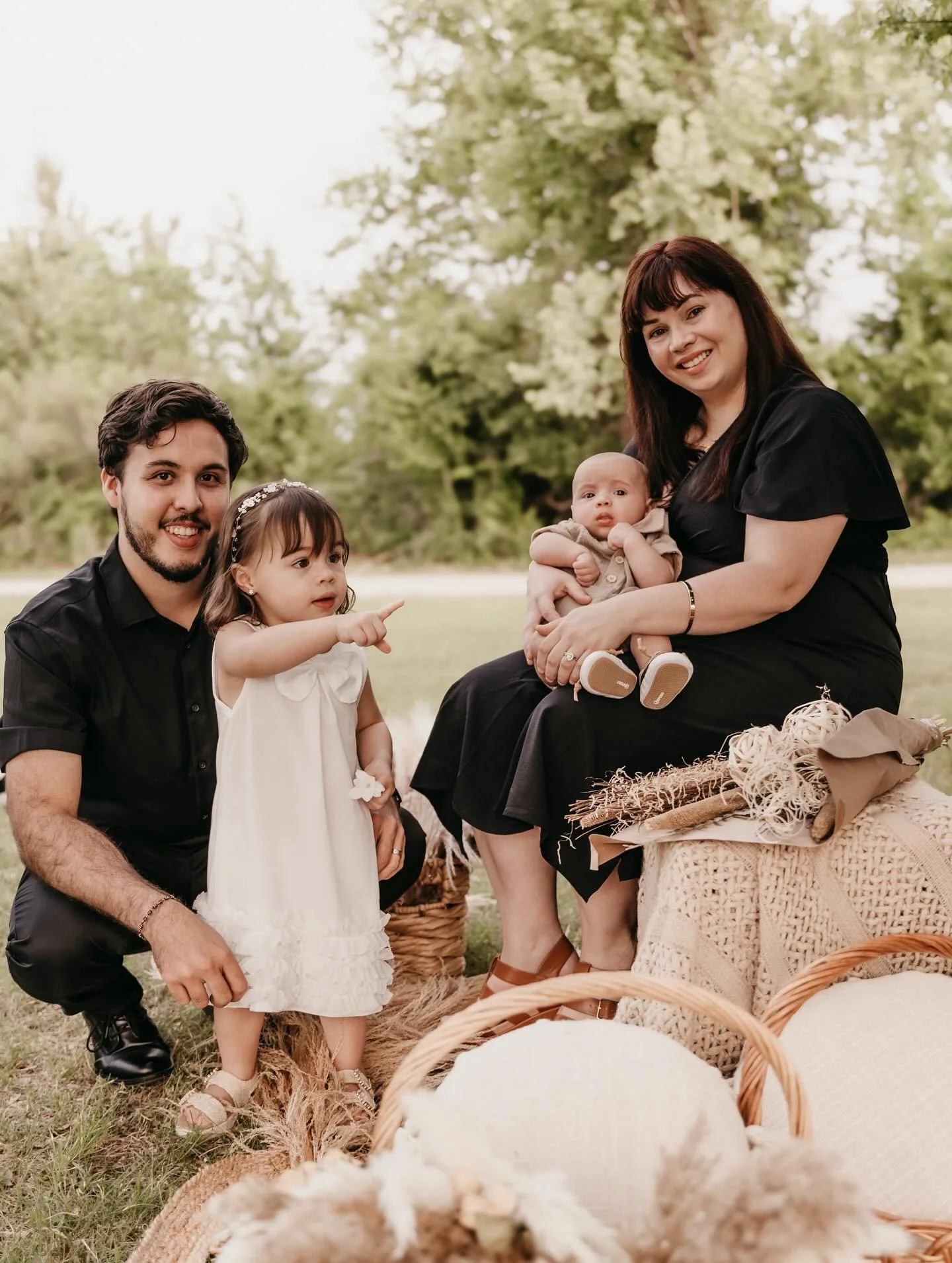 You know when you look back and think, &ldquo;wow, how did I get so lucky?&rdquo; That&rsquo;s me right now. 🥹 All the mamas who trusted me with their sessions made this year unforgettable. Because of them, I&rsquo;ve met the most beautiful families