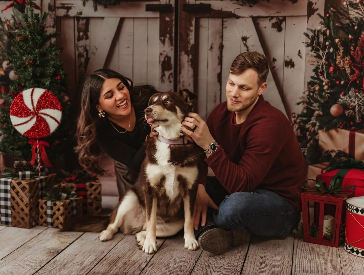 Ending the year with a full heart. Thank you to every family, couple, and all the furry friends who made this year so special. I&rsquo;m grateful for everyone who supported my work, booked sessions, shared my photos, and trusted my vision. Wishing yo