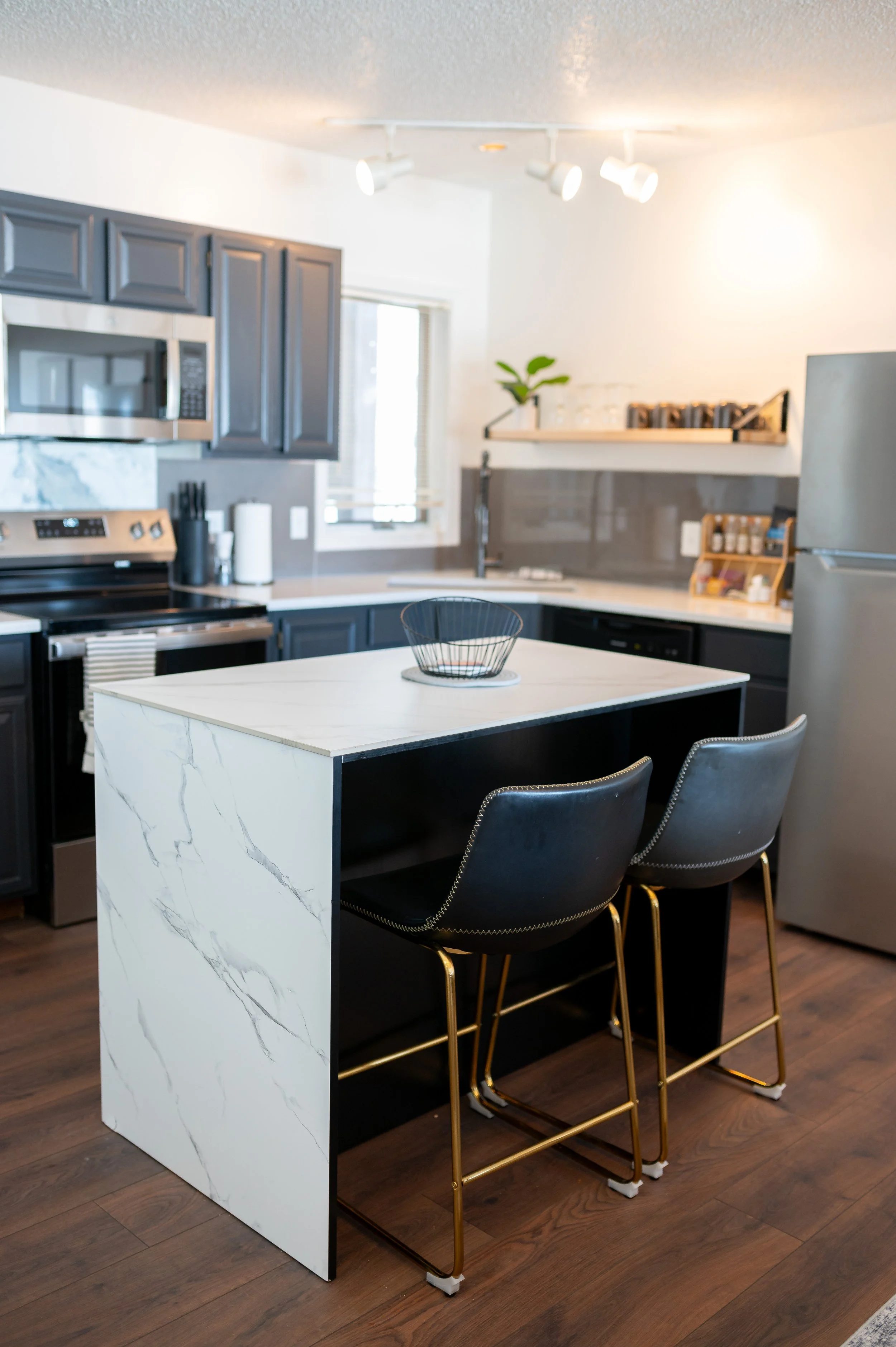 Kitchen_9.jpg