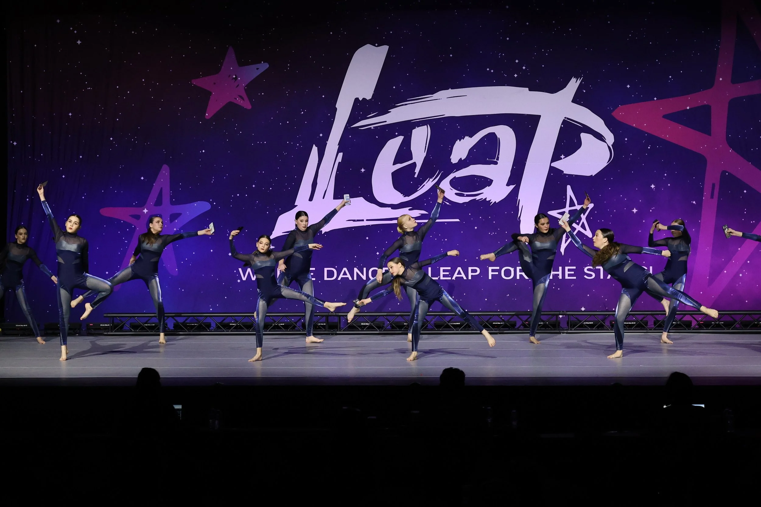 0481 - LOST CONNECTION - 10657738.jpeg