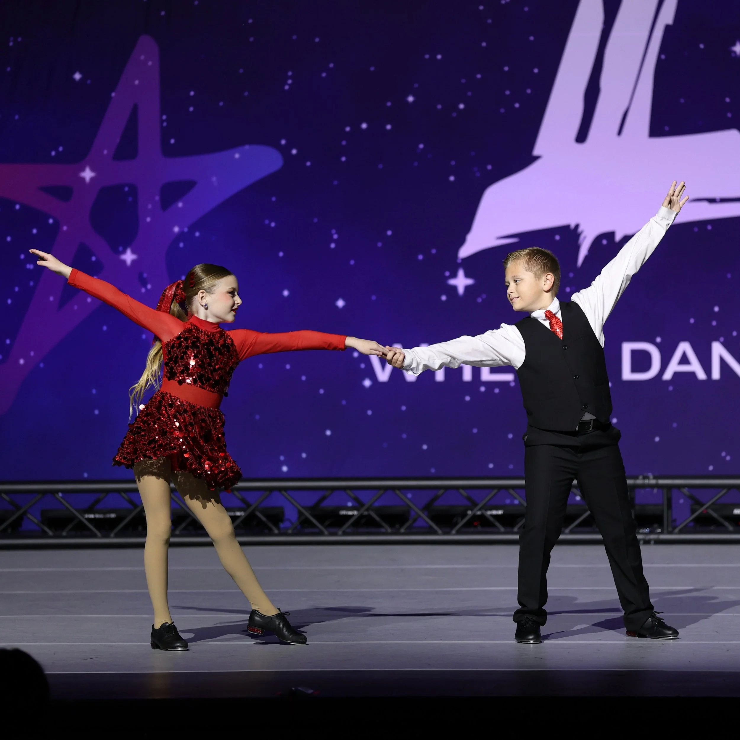 0128 - CRAZY LITTLE THING CALLED LOVE - 10623281.jpeg