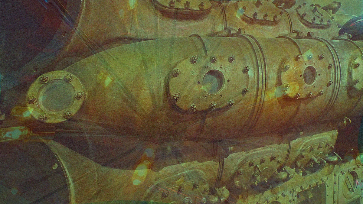 Pyle-Submersible.jpg