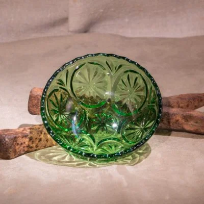 Emerald-Glass-Dessert-Bowl-400x400.jpg