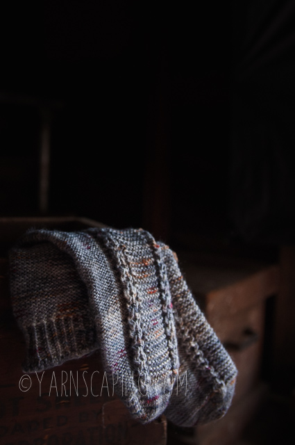 Pattern: Tuku Honey by Andrea Mowry ; Yarn by Once Upon A Corgi in “Ghoul Haunted Woodlands of Weir” on Marie Cutie