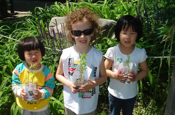 kids&flowers copy.jpg