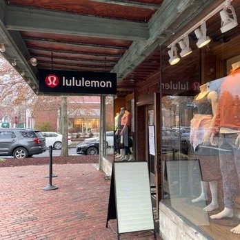 FREE Lululemon Pop Up Class