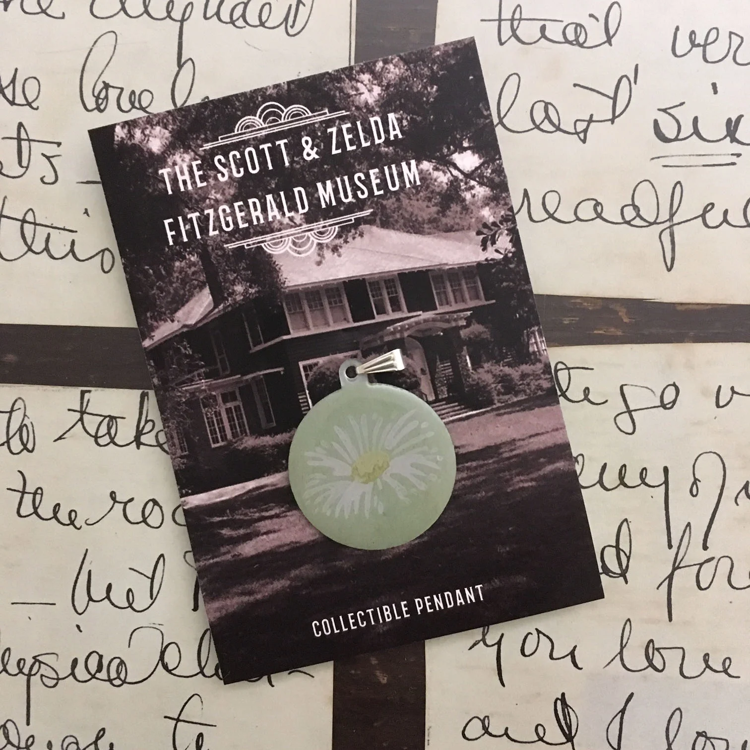 DaisyPendant.jpg