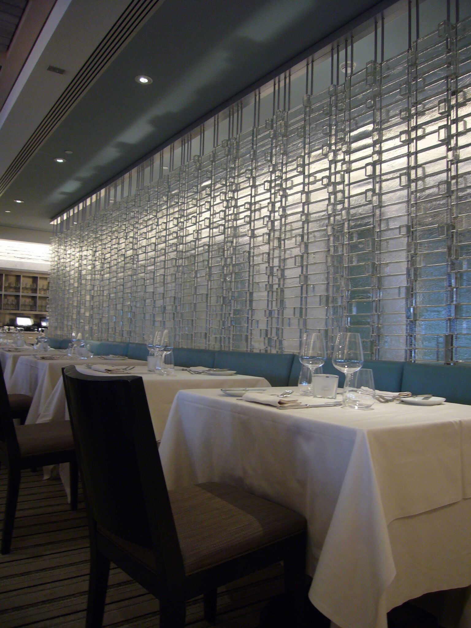 Floating Glass Blocks Curtain, Detail