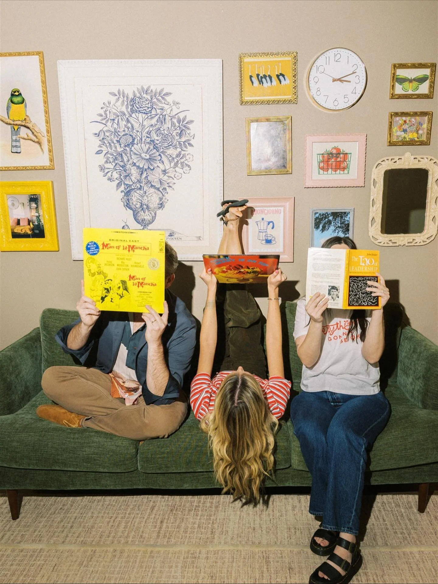 Pull up a chair. Here, you belong 😊. We have an inclusive approach and care about respecting your unique identity, goals, and experiences. 

We&rsquo;re here when you&rsquo;re ready. 

#therapyforeveryone #safespace #inclusivetherapy #dallastherapis
