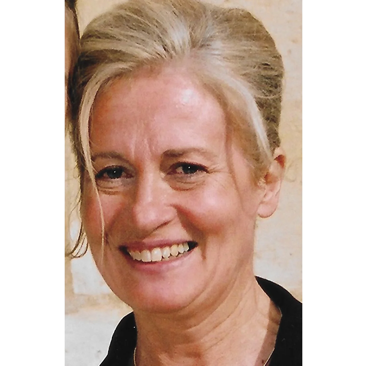 Marie Hélène Marty.jpg