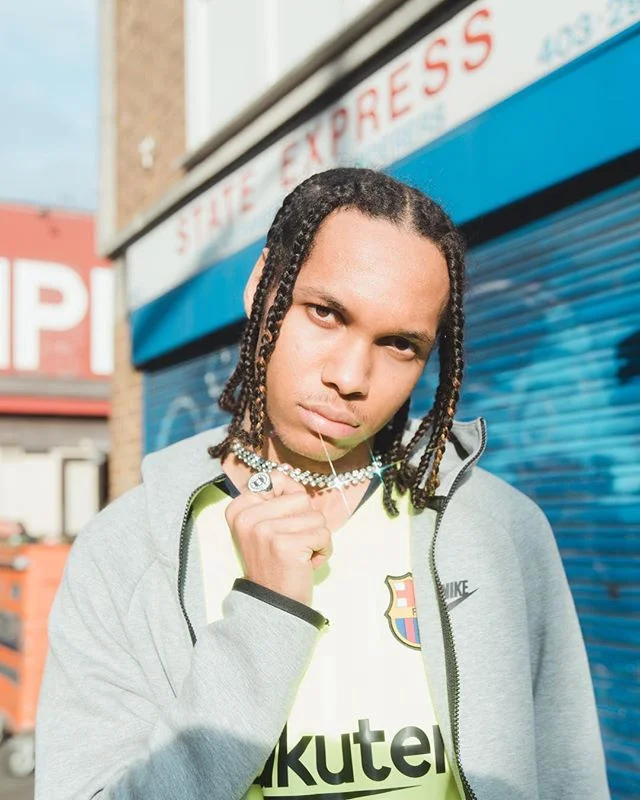 Diamonds on my neck look cool
@tyruskaneofficial