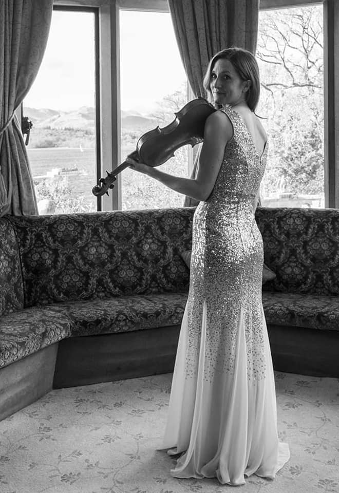 Naomi Koop Wedding Violinist Windermere UK.jpeg