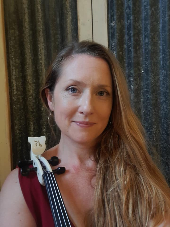 Naomi Koop Wedding Violin Holmes Mill Clitheroe.jpeg