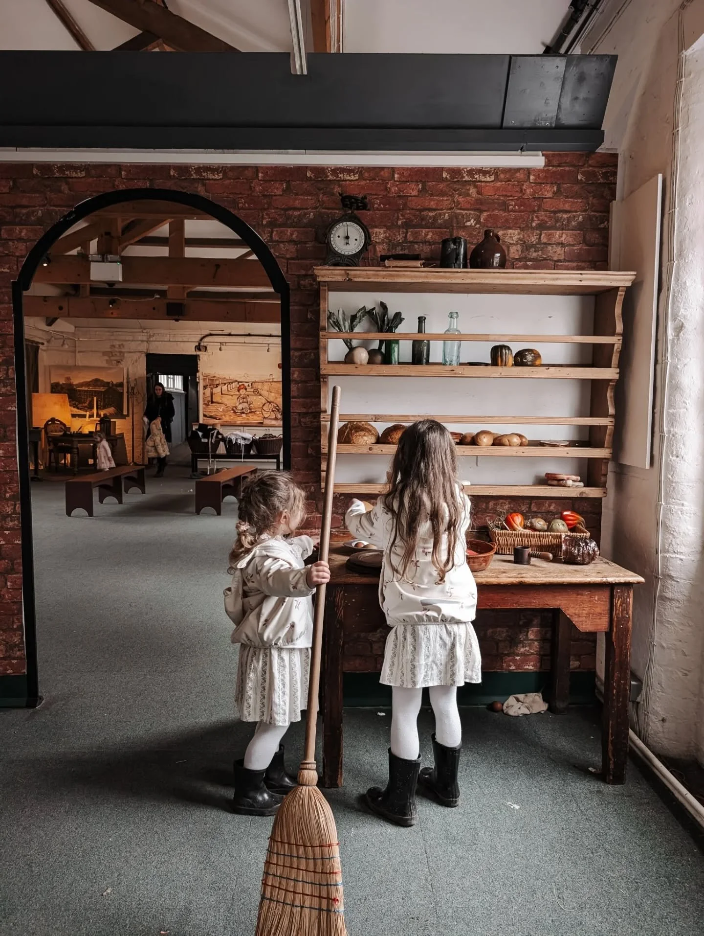 Moments captured in quarry bank mill. Pretend play.
Arms full to the brim with love. 
&bull;
&bull;
&bull;
&bull;
&bull;
#quarrybankmill #quarrybank #mamatogirls #motherhood #momentscaptured