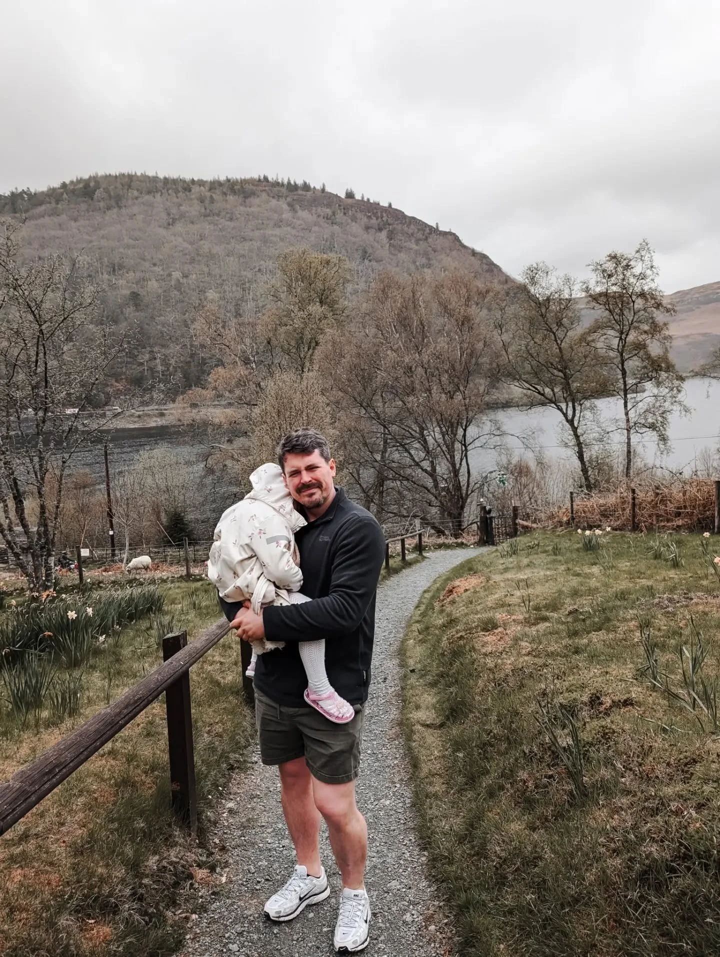 Hidden gems in the middle of Wales.

A few from our trip away... Exploring Hafren forest and bundling up warm to take in the view from the dams.

&bull;

&bull;

&bull;

&bull;

#explorewales #hiddenspotsinwales #wales #hikesinwales #candidphotograph