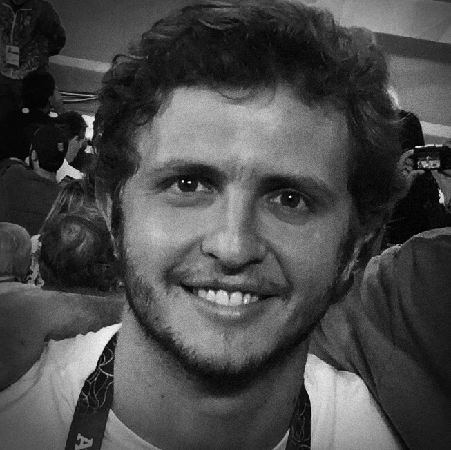 THomas Profile Pic - BW.jpg