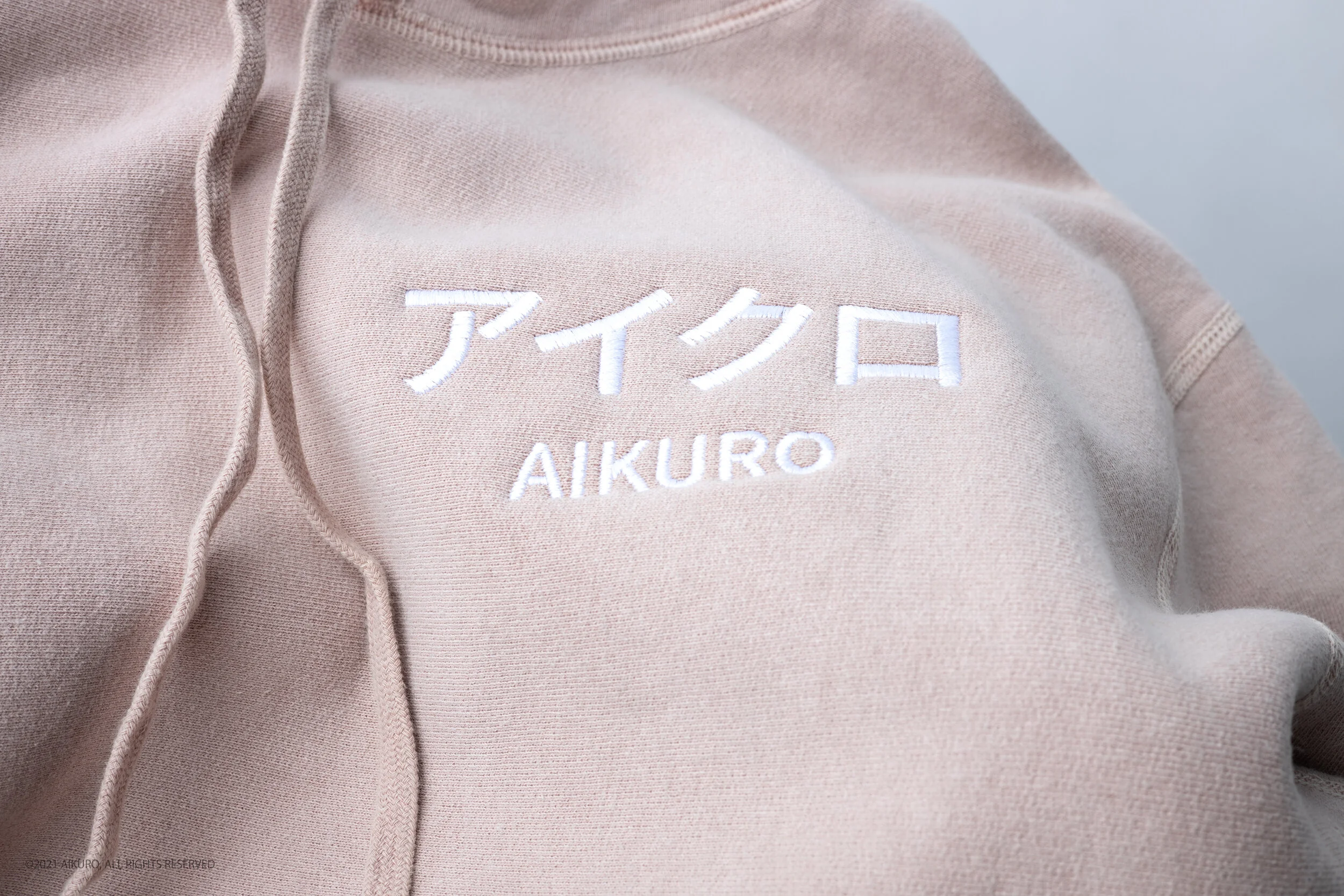 VINTAGE ROSE CLASSIC PULLOVER HOODED SWEATSHIRT