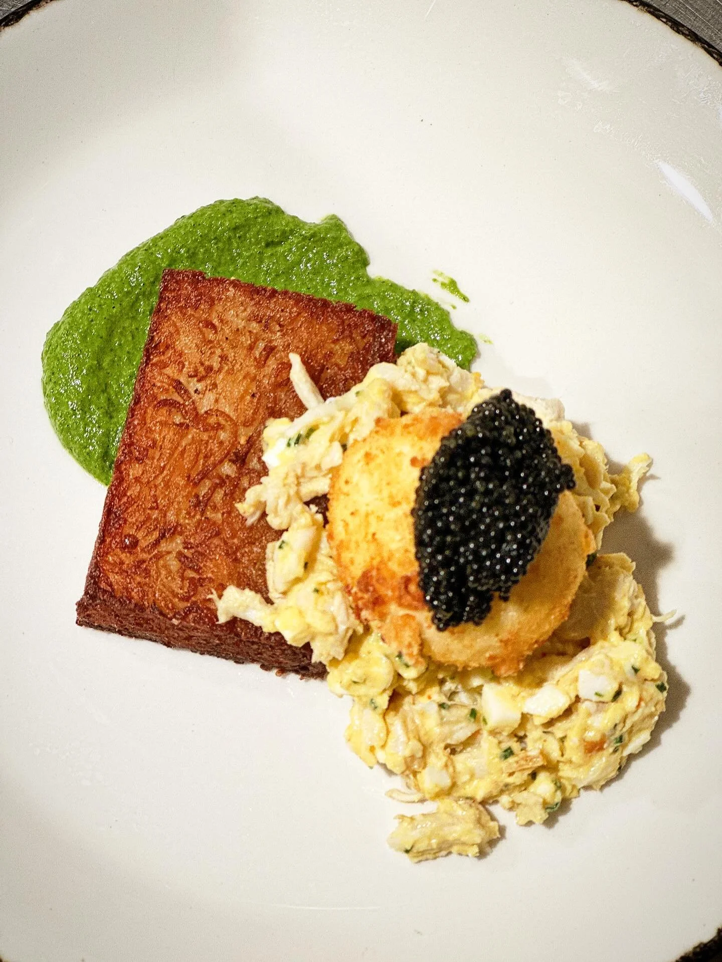 🍂🍁🍃We couldn&rsquo;t help ourselves when we rolled out the fall menu! This showstopper features our classic crispy egg on a 😈deviled crab 🦀 salad with salsa verde and potato pave! We have a caviar option too if you&rsquo;re feeling extra tonight