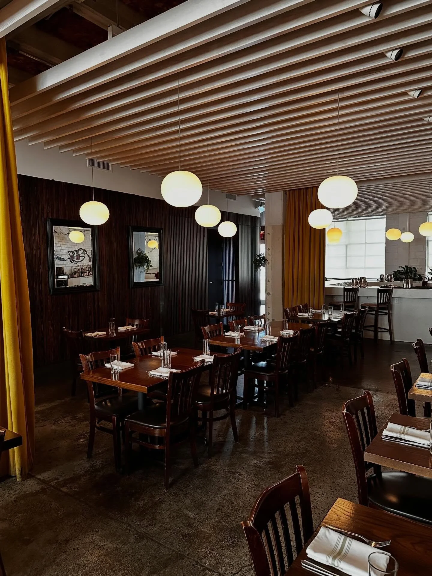 We are looking for a food runner/busser for Friday and Saturday evening. 😊info@novelkc.com for details