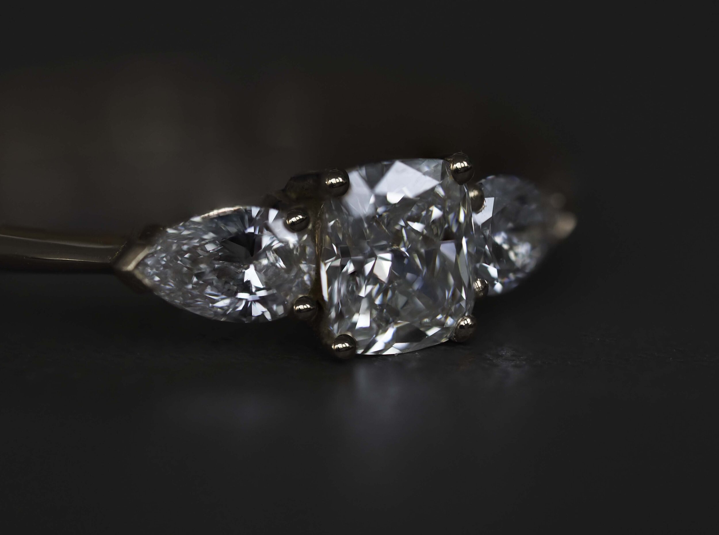 0.23ct Diamond Solitaire Ring | First State Auctions Canada