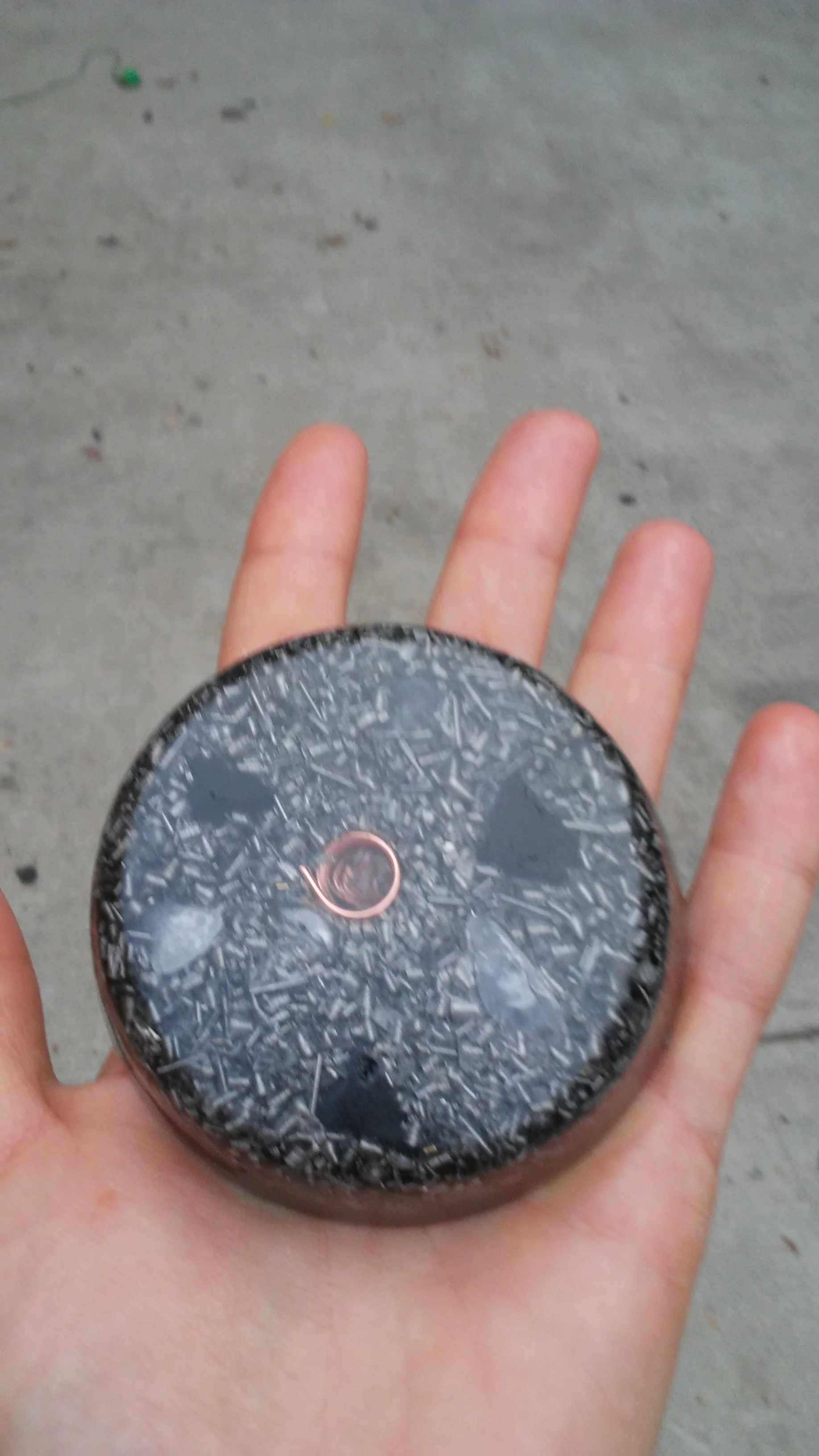 Voila! You are ready to fight EMF and geoengineering pollution, gift away!
